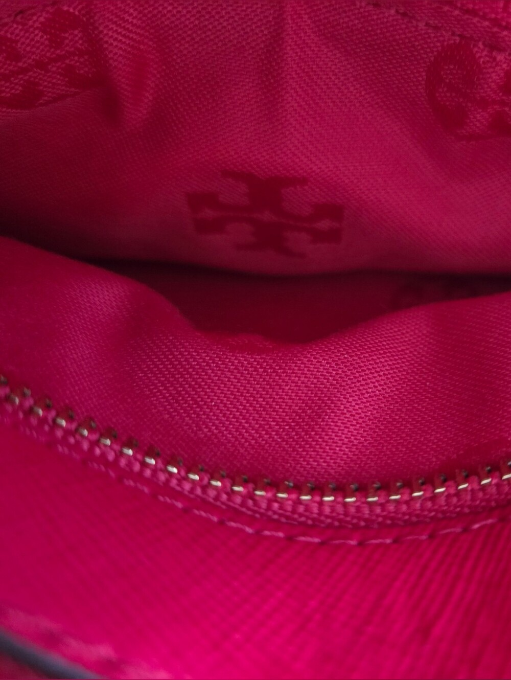 Tory Burch Crossbody Clutch Bag Gold Chain (Hot Pink) - Picture 8 of 10